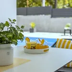 Ema With Private Heated Pool Βίλα *