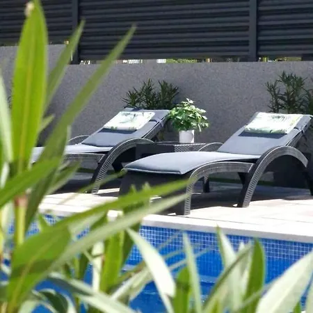 Willa Ema With Private Heated Pool Kaštela