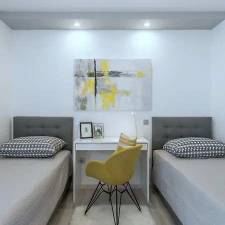 Ema With Private Heated Pool Villa